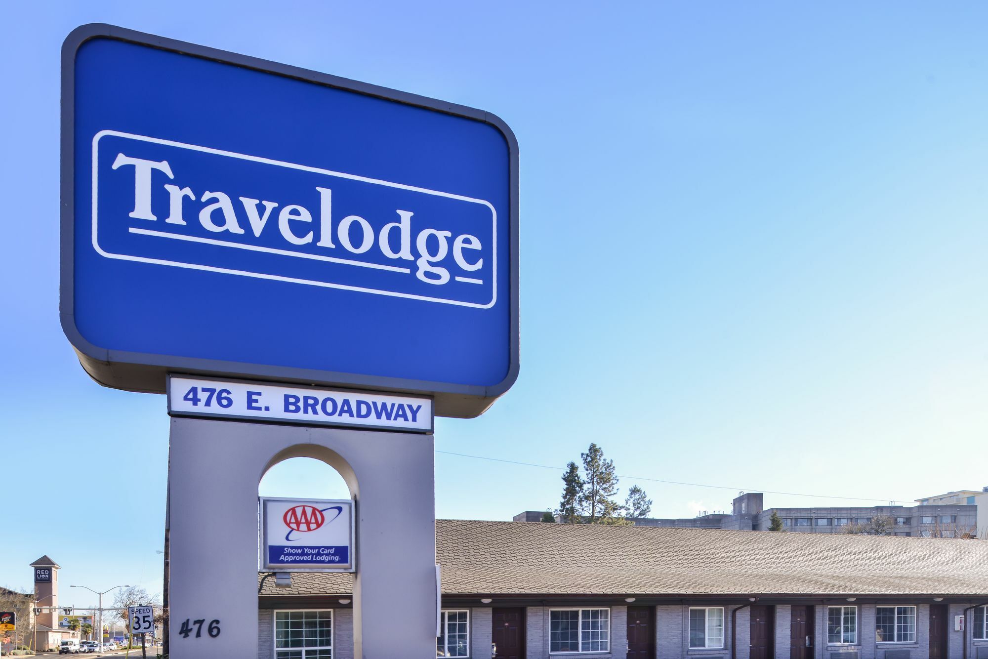 Travelodge By Wyndham Eugene Downtown/University Of Oregon Extérieur photo