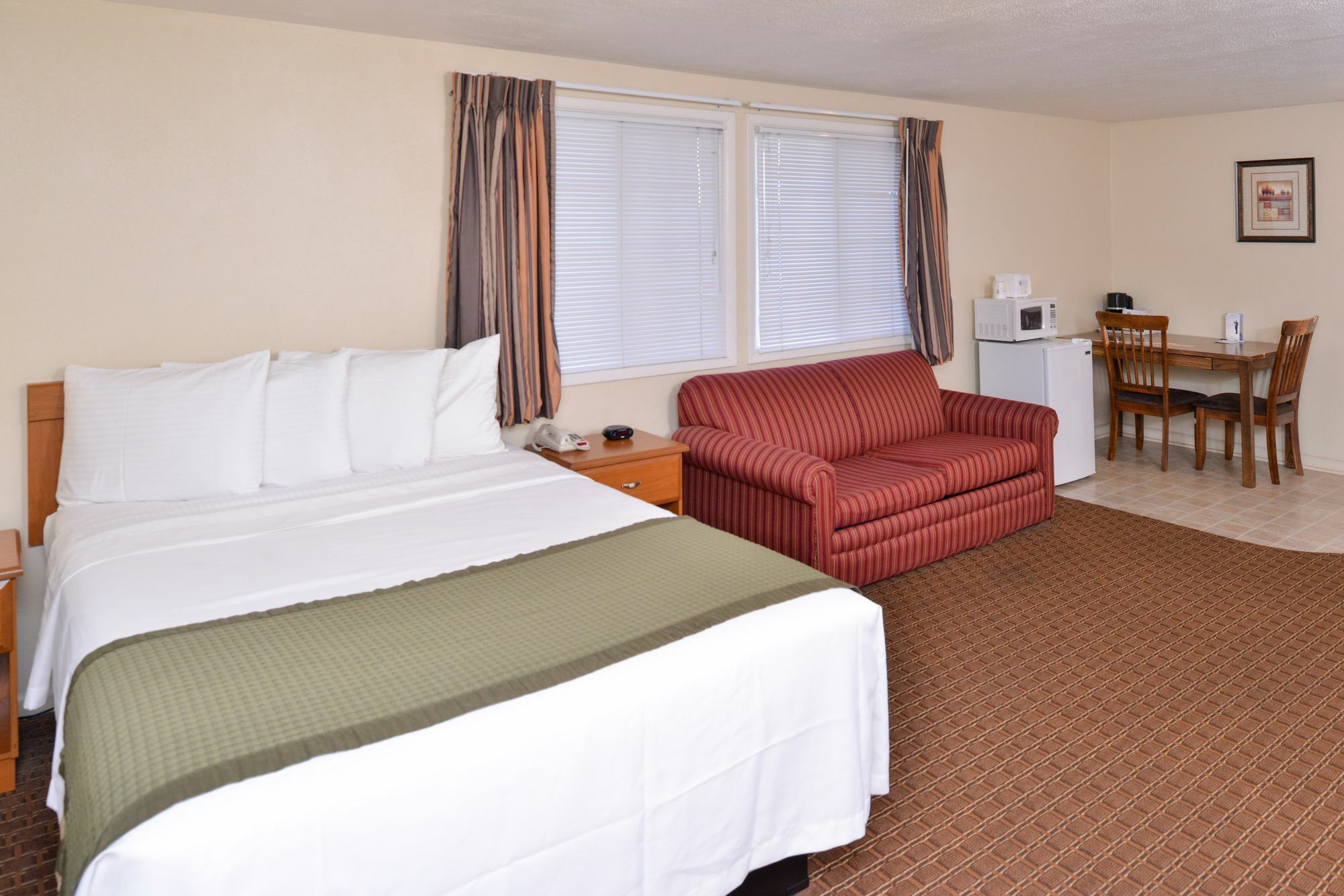 Travelodge By Wyndham Eugene Downtown/University Of Oregon Extérieur photo