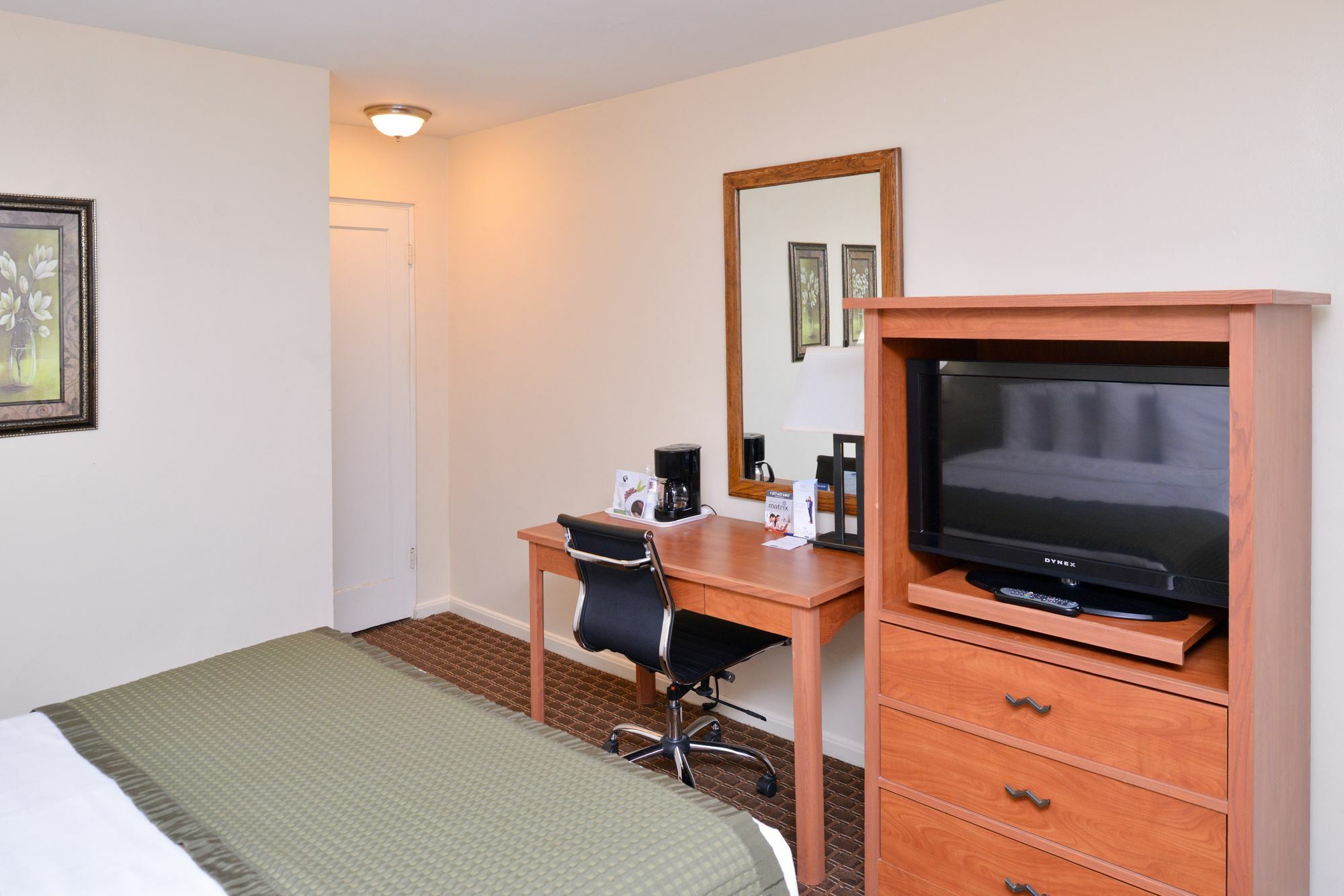 Travelodge By Wyndham Eugene Downtown/University Of Oregon Extérieur photo